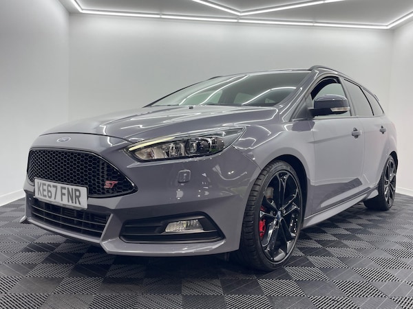 Used Ford Focus 2017 for sale - 76307120: Photo 16