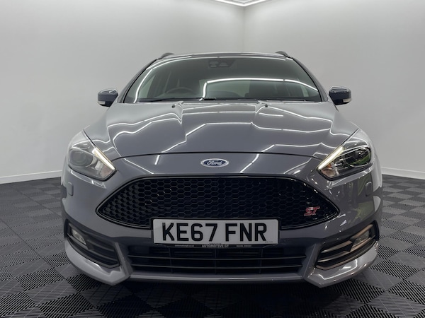 Used Ford Focus 2017 for sale - 76307120: Photo 22