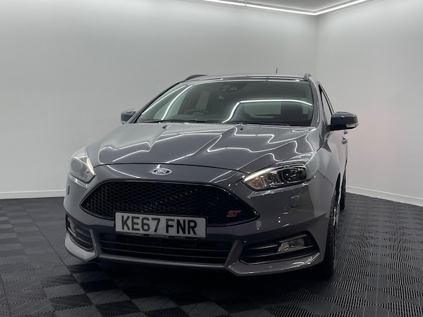 Used Ford Focus 2017 for sale - 76307120: Photo 24