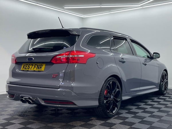 Used Ford Focus 2017 for sale - 76307120: Photo 28