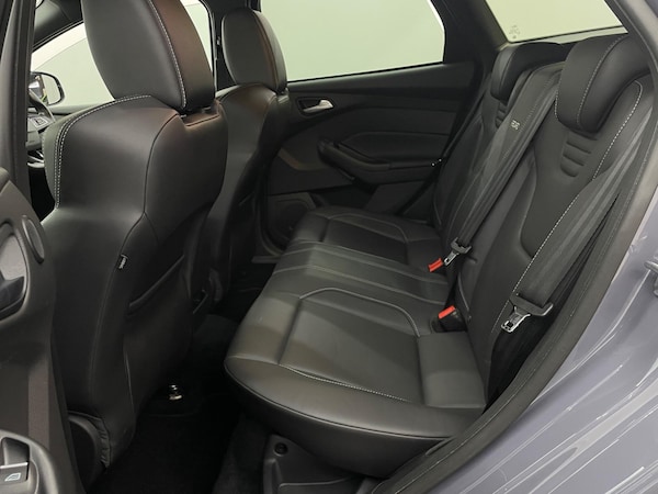 Used Ford Focus 2017 for sale - 76307120: Photo 50