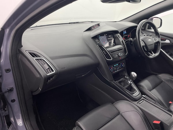 Used Ford Focus 2017 for sale - 76307120: Photo 59