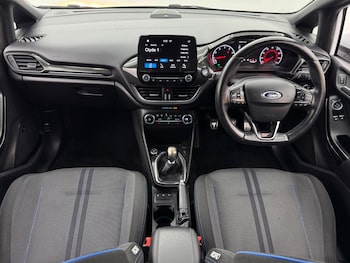 Used Ford Fiesta 2018 for sale - 76528120: Photo