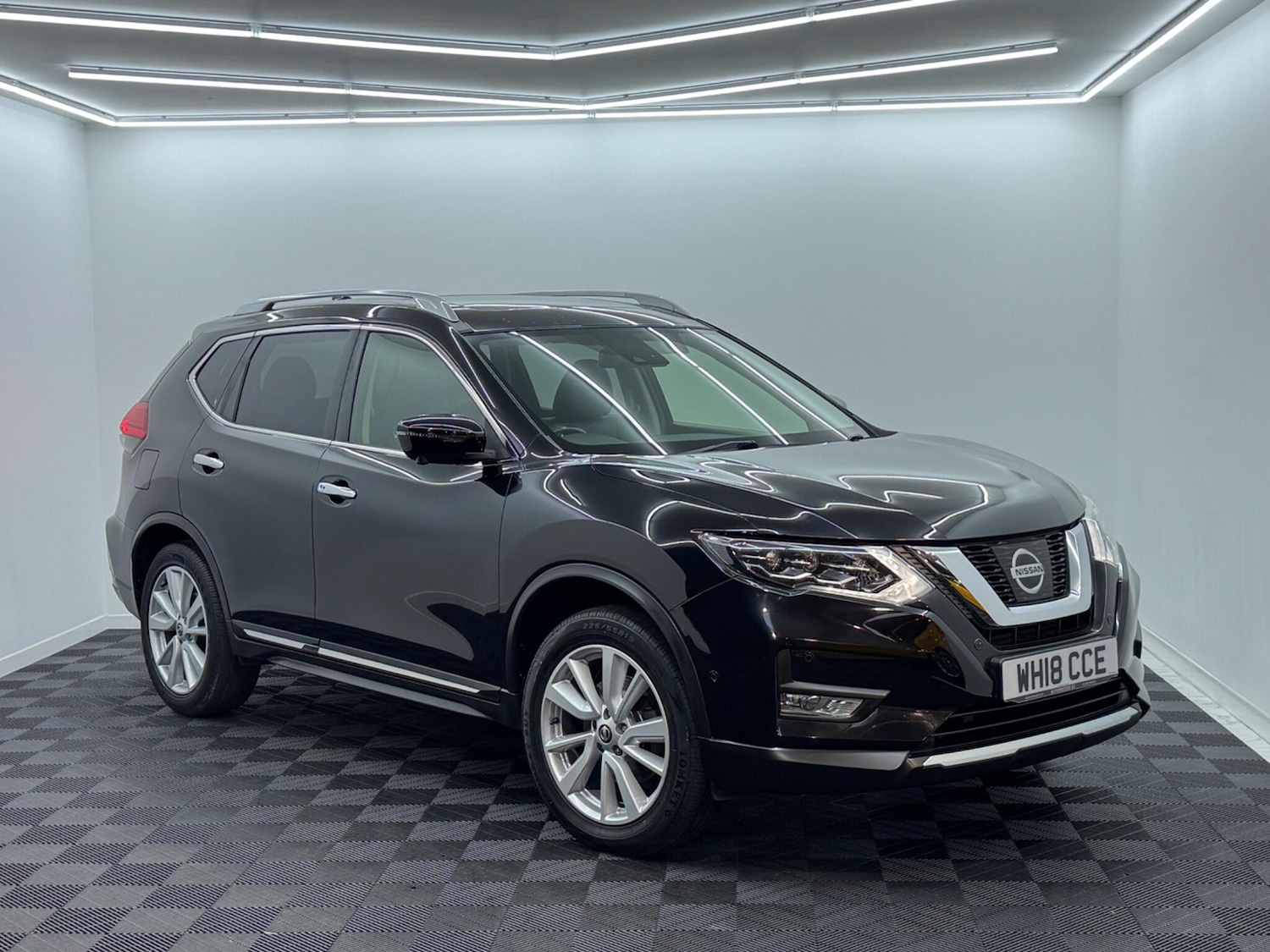 Used Nissan X-Trail 2018 for sale - 76633618: Photo 1