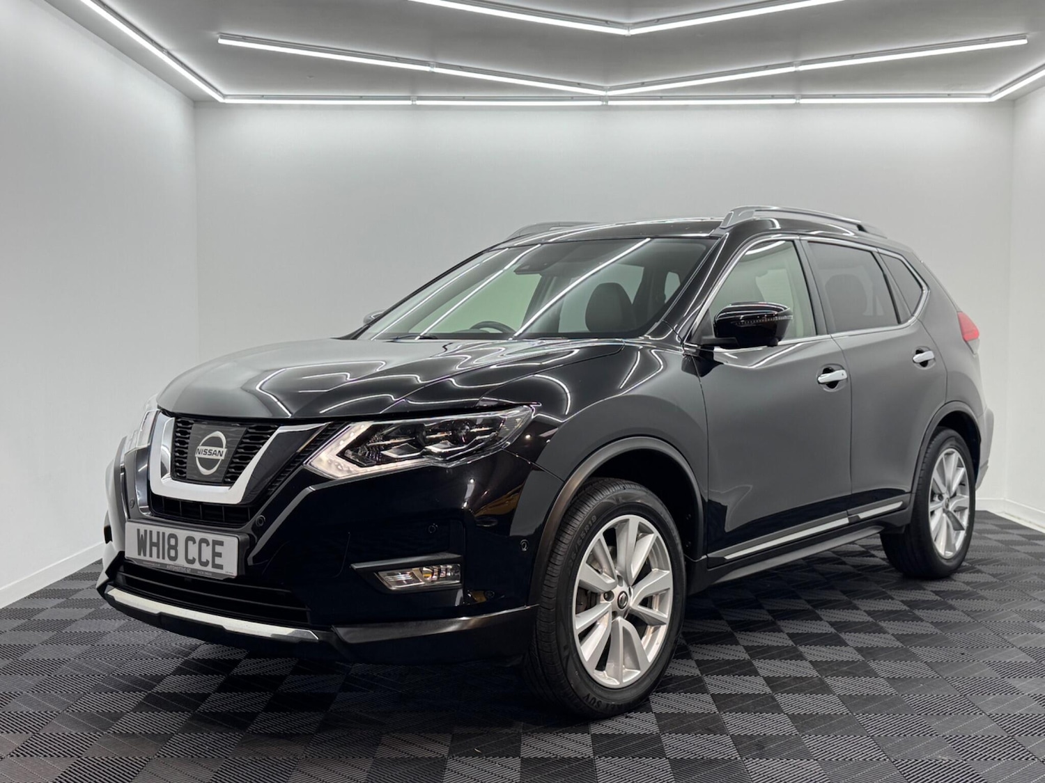 Used Nissan X-Trail 2018 for sale - 76633618: Photo 2