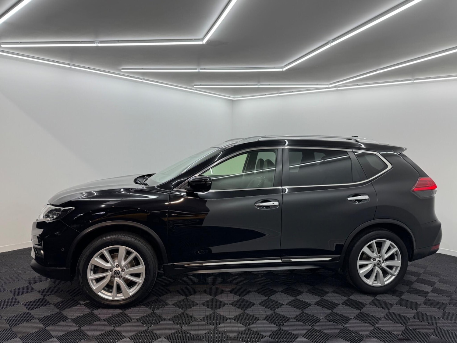 Used Nissan X-Trail 2018 for sale - 76633618: Photo 20