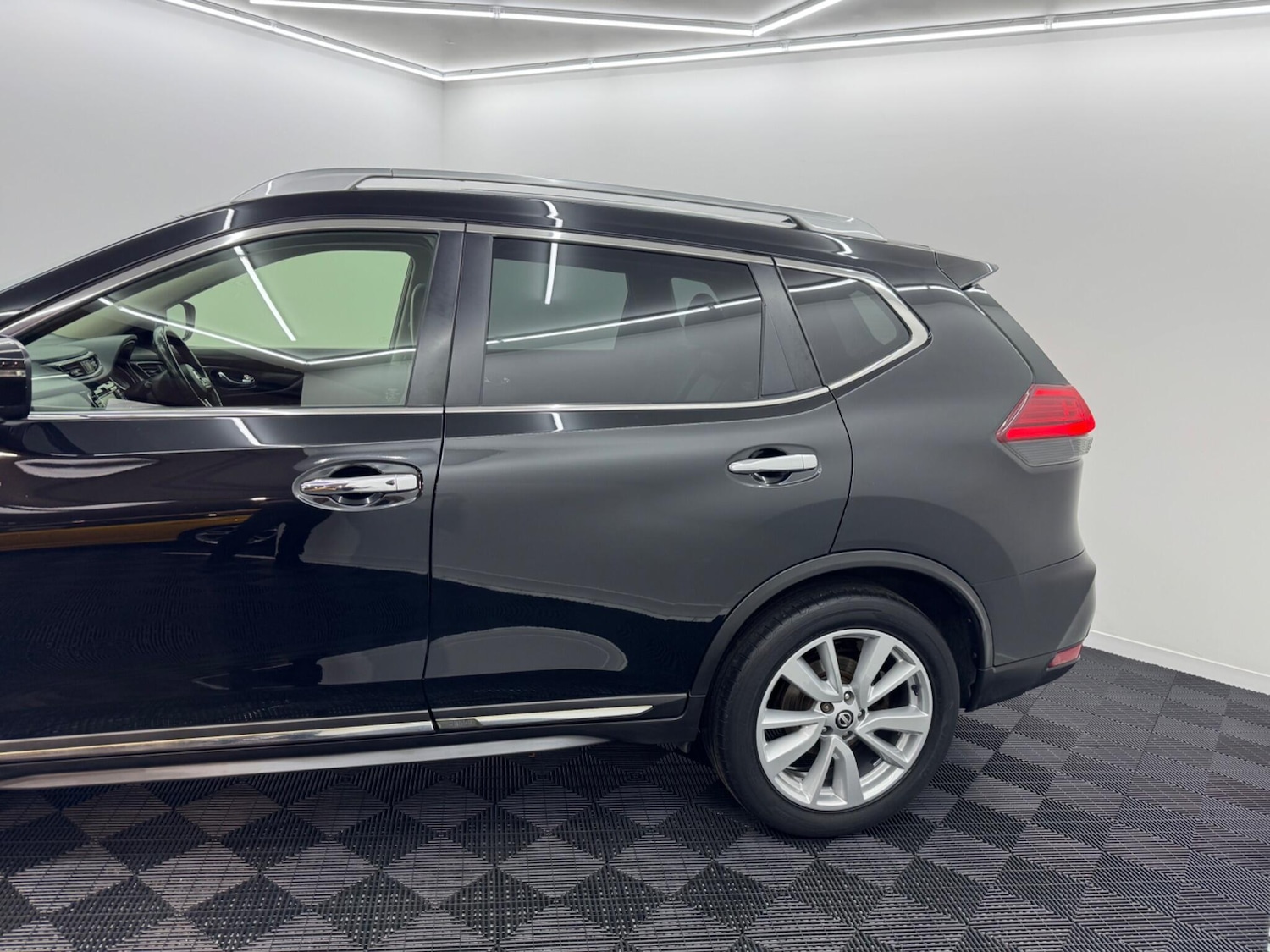 Used Nissan X-Trail 2018 for sale - 76633618: Photo 22