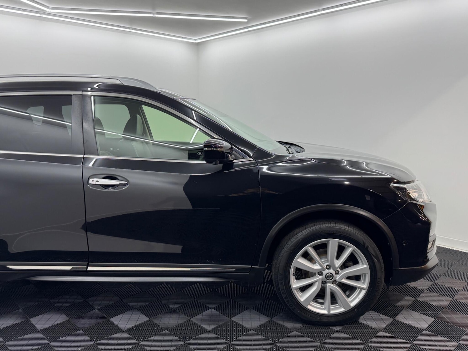 Used Nissan X-Trail 2018 for sale - 76633618: Photo 29