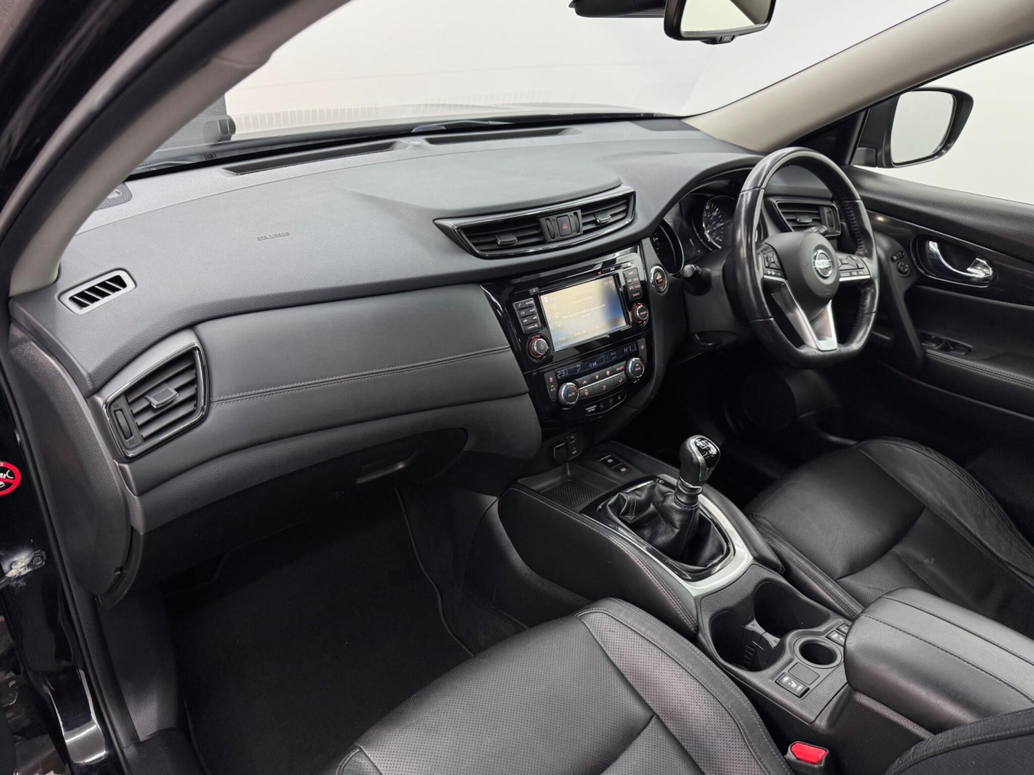 Used Nissan X-Trail 2018 for sale - 76633618: Photo 31