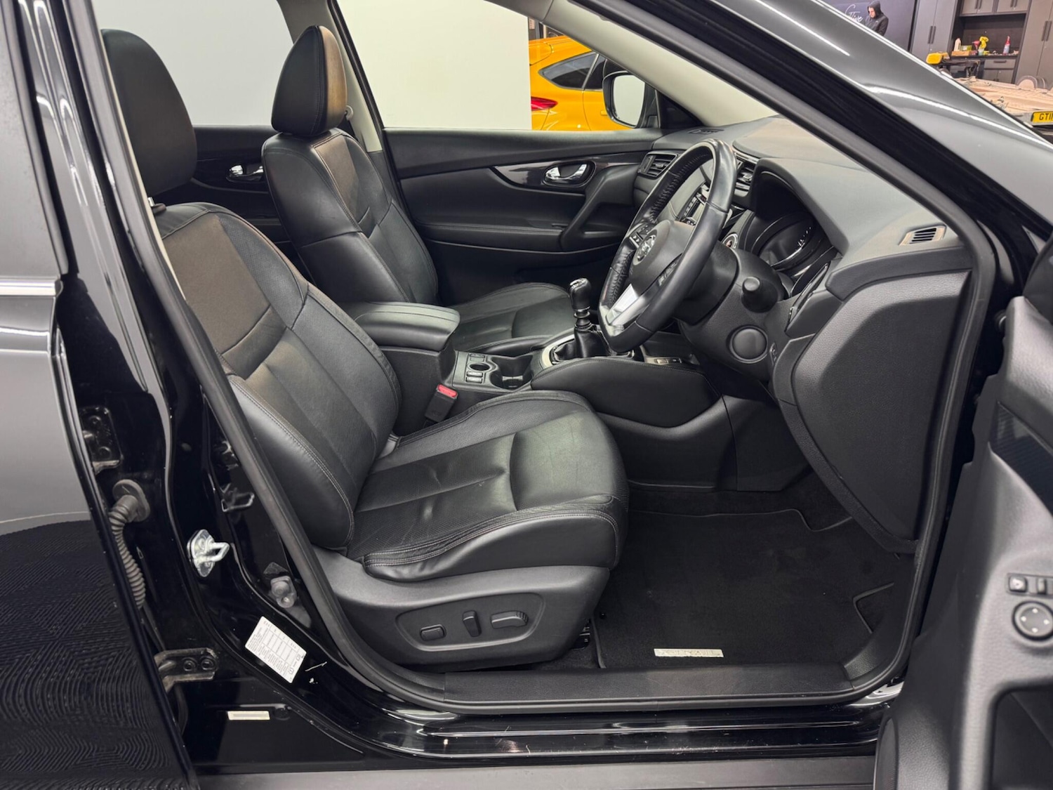 Used Nissan X-Trail 2018 for sale - 76633618: Photo 36