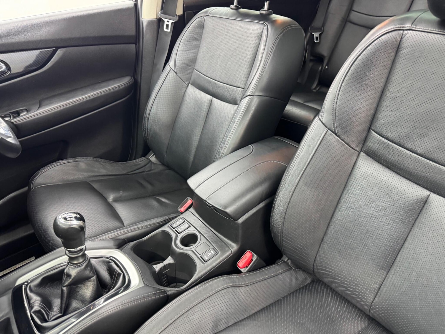 Used Nissan X-Trail 2018 for sale - 76633618: Photo 75