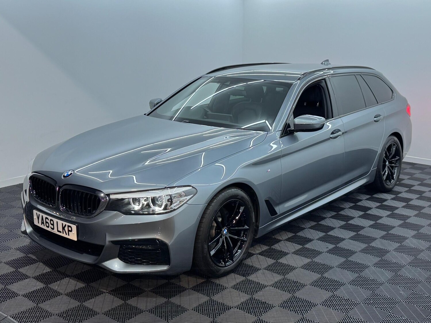 Used BMW 5 Series for sale - 77484367: Photo 11