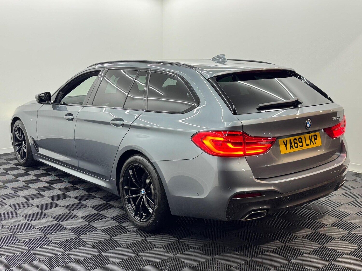 Used BMW 5 Series for sale - 77484367: Photo 25