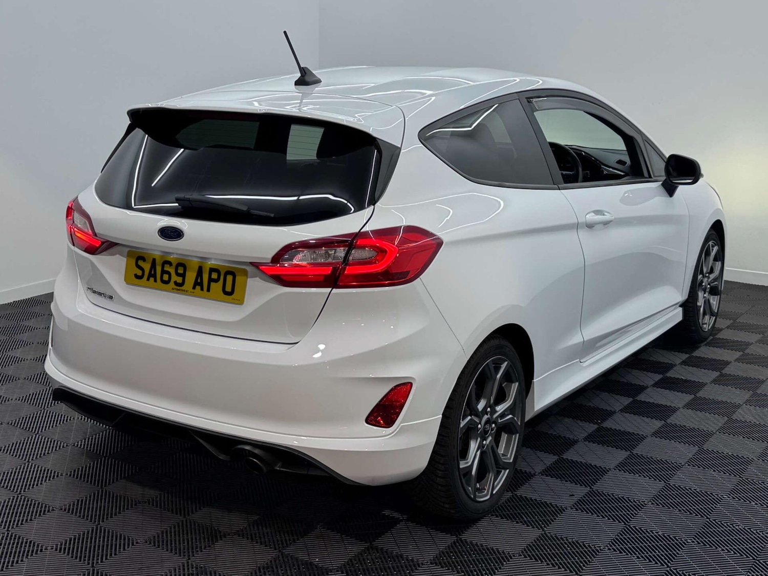 Used Ford Fiesta for sale - 77799186: Photo 6