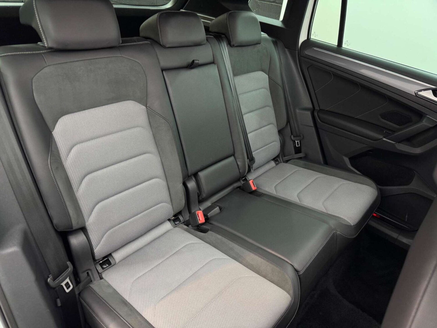 Used Volkswagen Tiguan 2017 for sale - 77844611: Photo 46