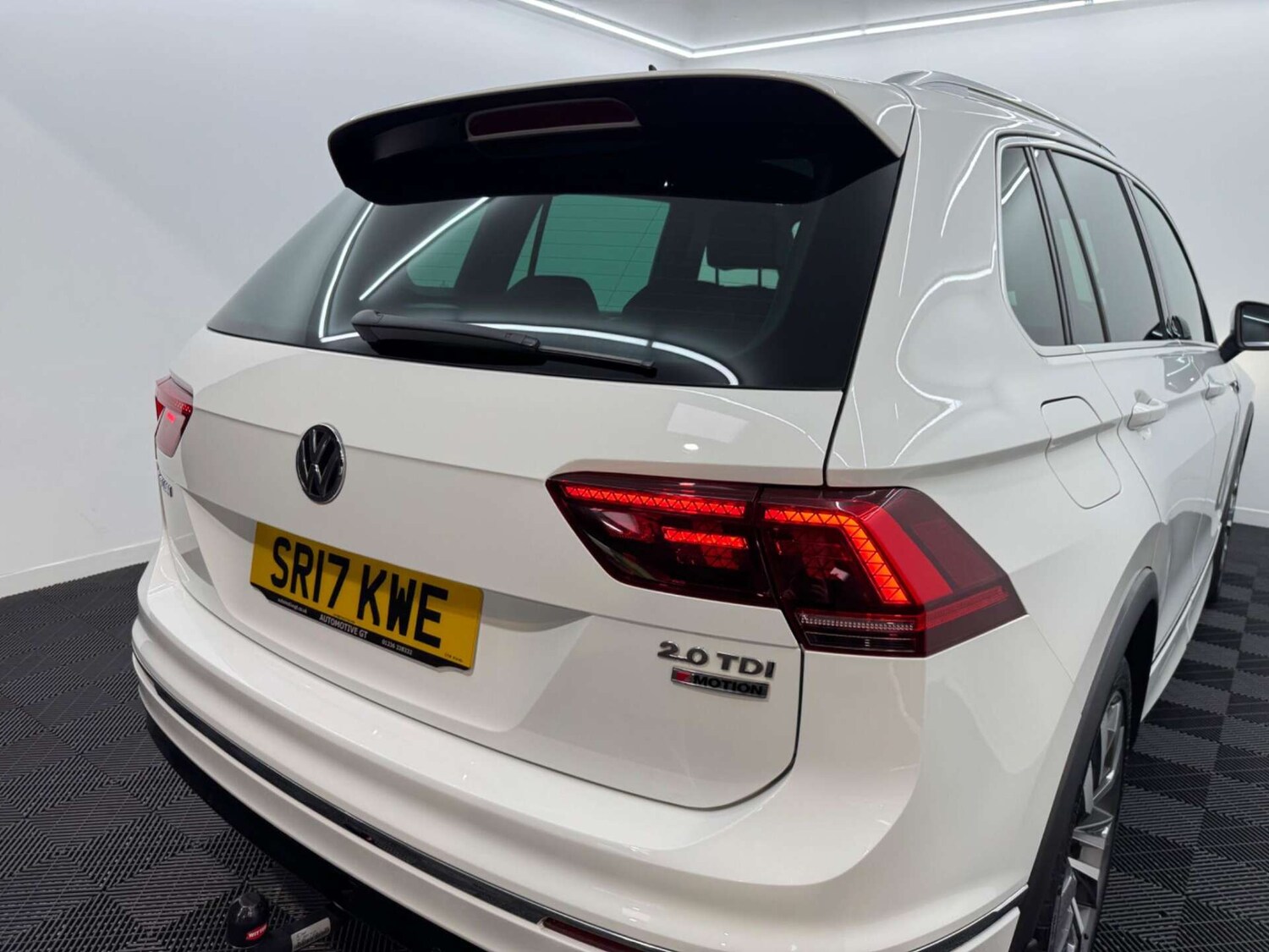 Used Volkswagen Tiguan 2017 for sale - 77844611: Photo 77