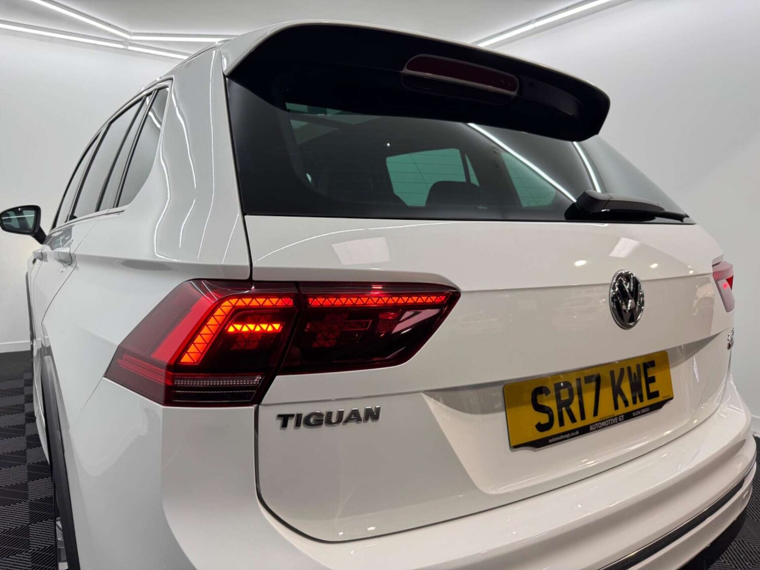 Used Volkswagen Tiguan 2017 for sale - 77844611: Photo 85