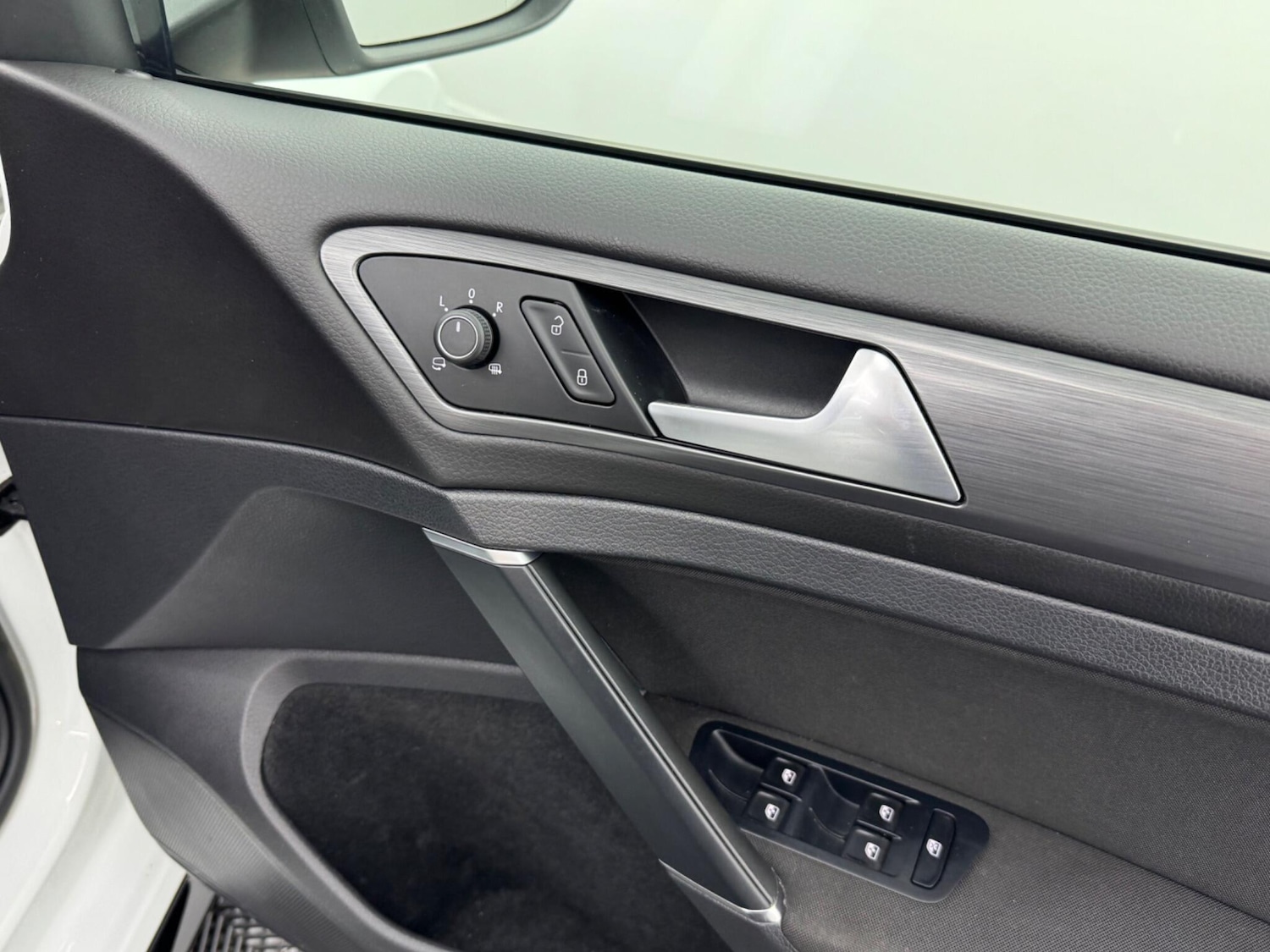 Used Volkswagen Golf 2018 for sale - 76752430: Photo 44