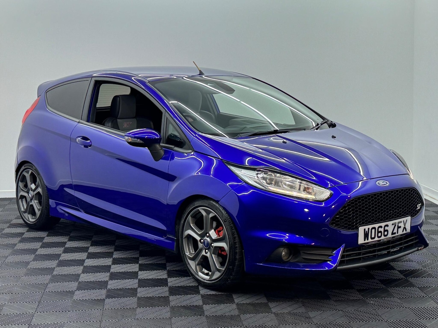Used Ford Fiesta 2017 for sale - 77358501: Photo 1