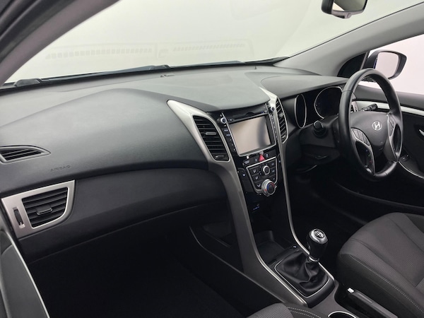 Used Hyundai i30 2016 for sale - 76314902: Photo 14
