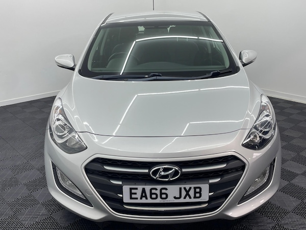 Used Hyundai i30 2016 for sale - 76314902: Photo 16