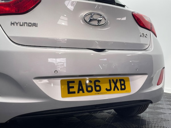 Used Hyundai i30 2016 for sale - 76314902: Photo 31