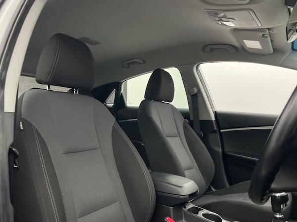 Used Hyundai i30 2016 for sale - 76314902: Photo 40