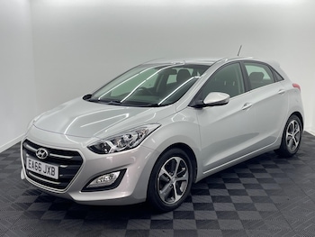 Used Hyundai i30 2016 for sale - 76314902: Photo 4