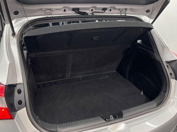 Used Hyundai i30 2016 for sale - 76314902: Photo 50