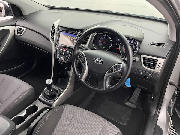 Used Hyundai i30 2016 for sale - 76314902: Photo 6