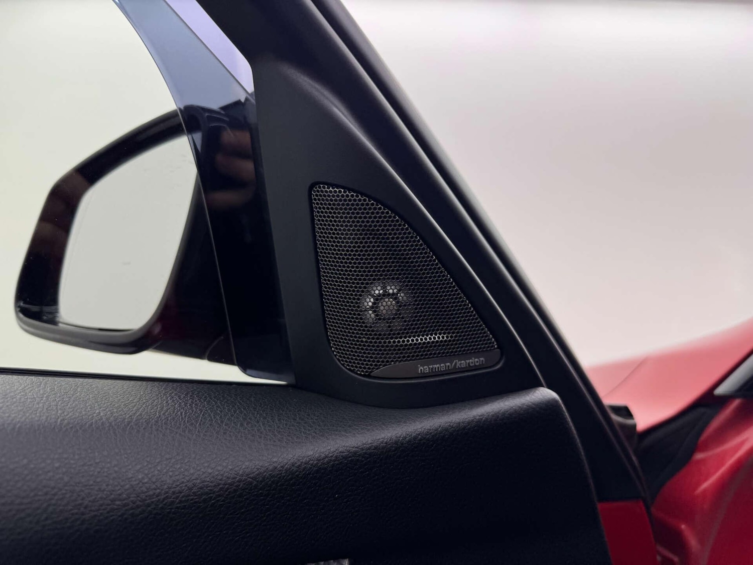 Used BMW 3 Series 2016 for sale - 77637495: Photo 12