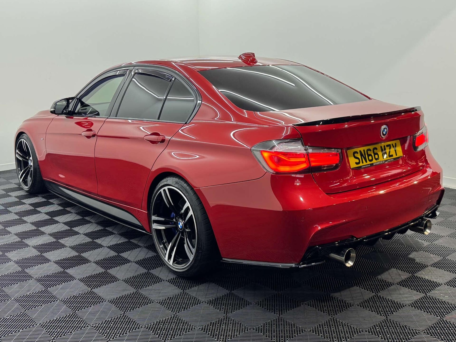 Used BMW 3 Series 2016 for sale - 77637495: Photo 34