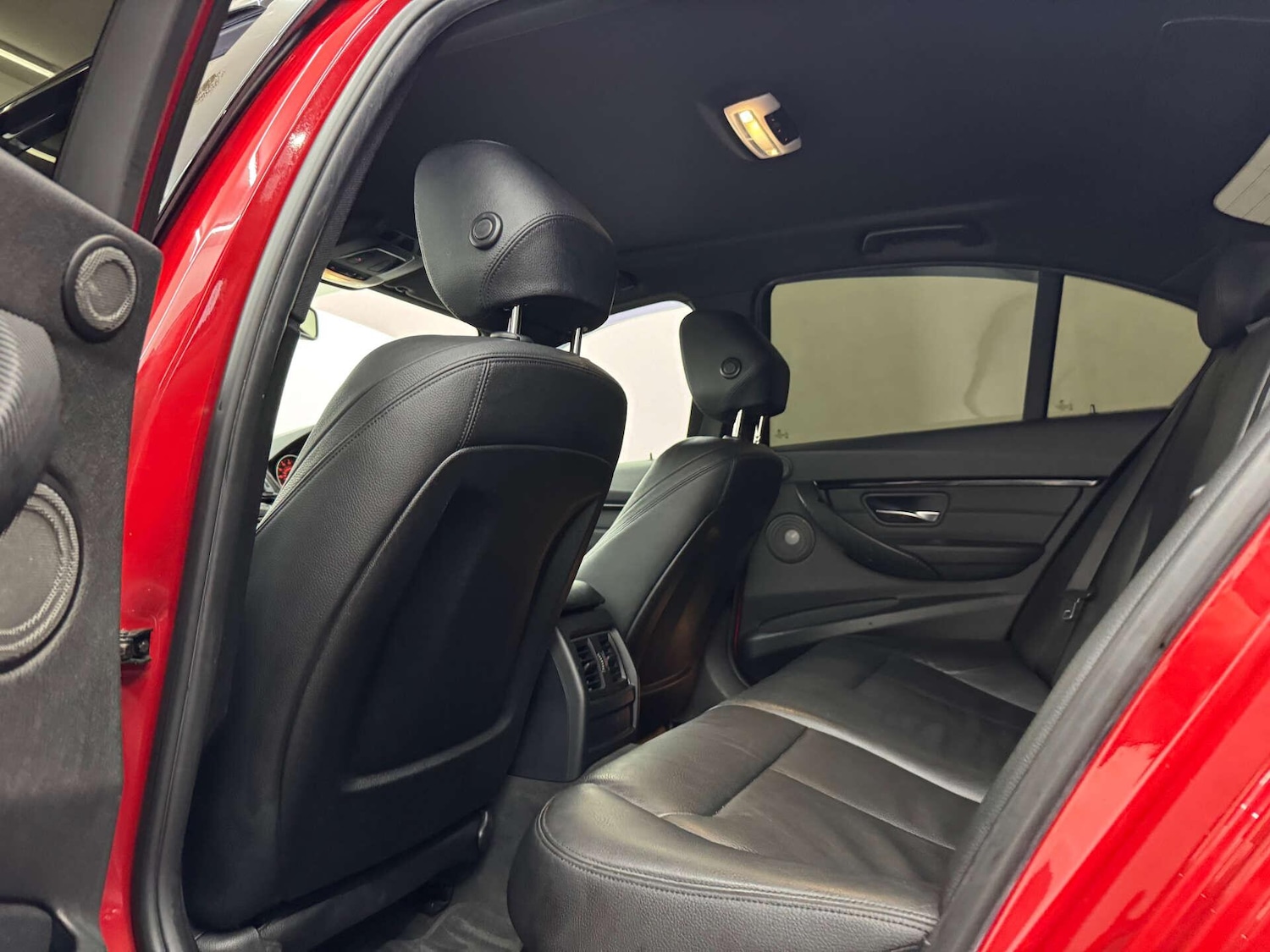 Used BMW 3 Series 2016 for sale - 77637495: Photo 42