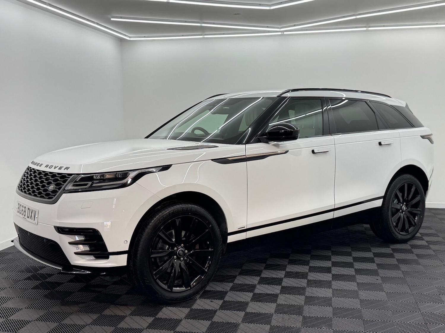 Used Land Rover Range Rover Velar for sale - 77016029: Photo 24