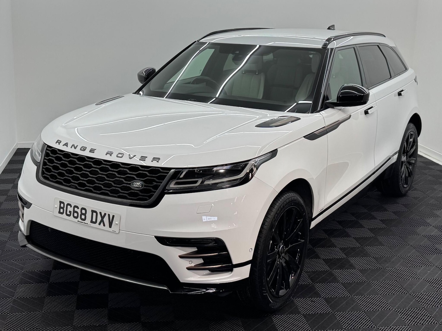 Used Land Rover Range Rover Velar for sale - 77016029: Photo 25