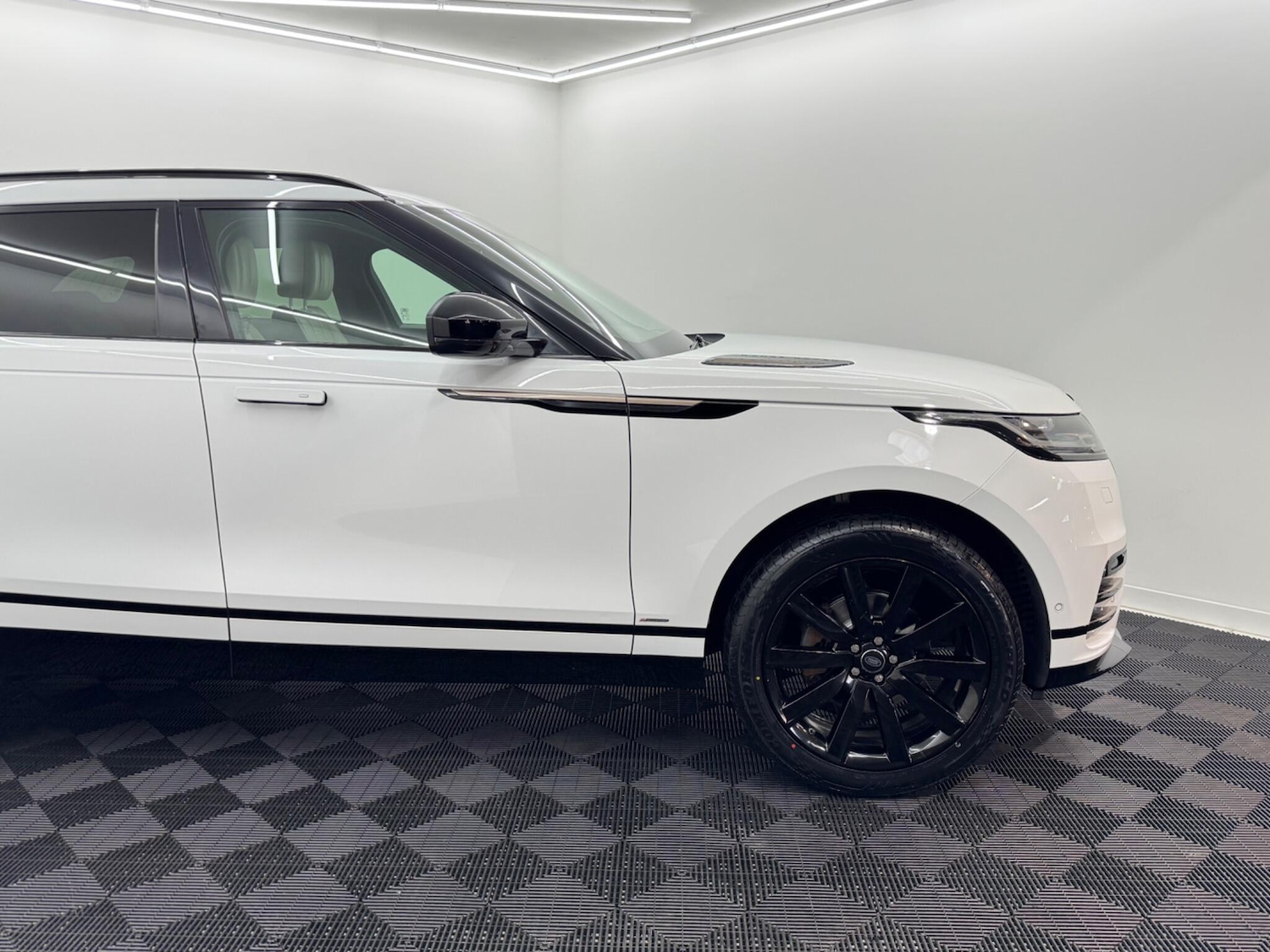 Used Land Rover Range Rover Velar for sale - 77016029: Photo 35