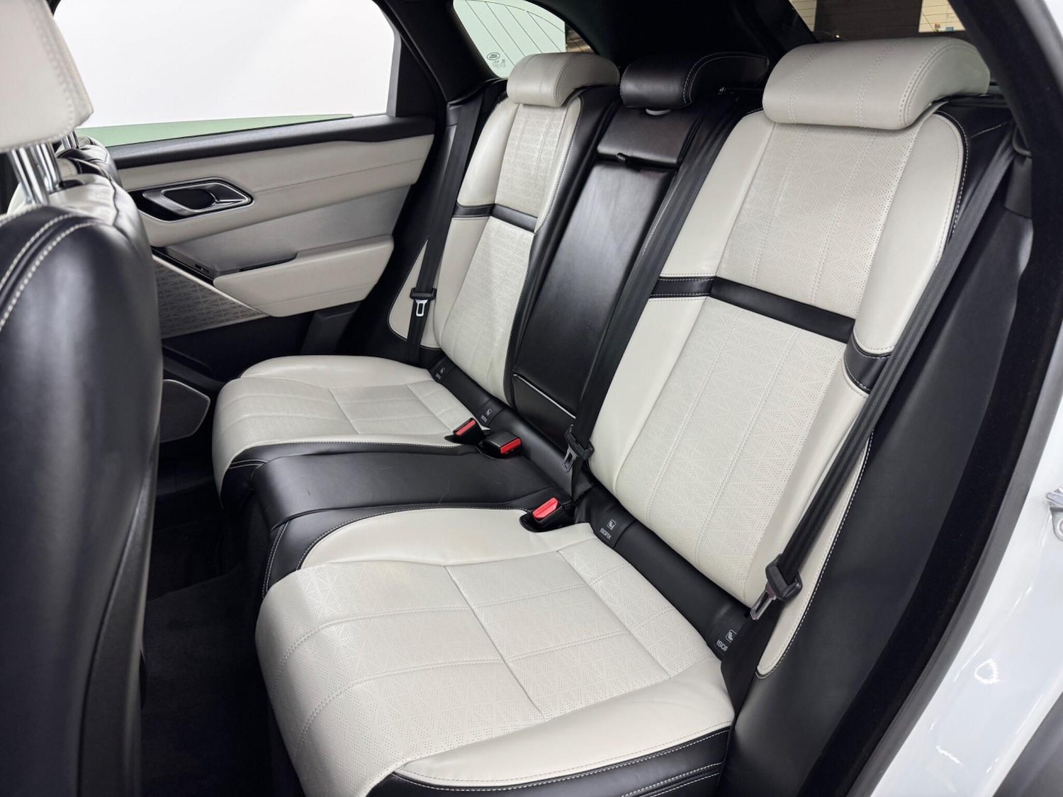 Used Land Rover Range Rover Velar for sale - 77016029: Photo 47