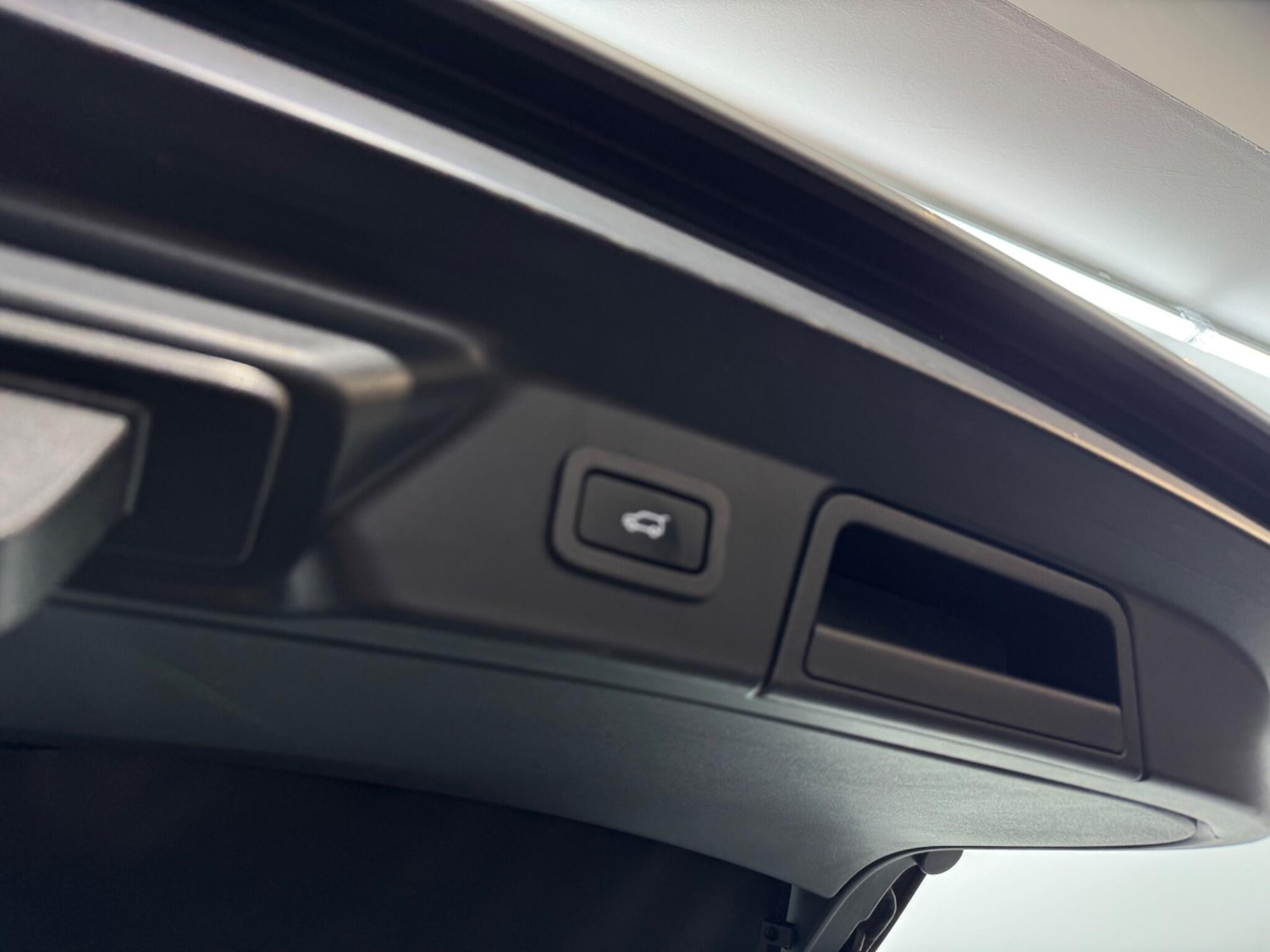 Used Land Rover Range Rover Velar for sale - 77016029: Photo 54