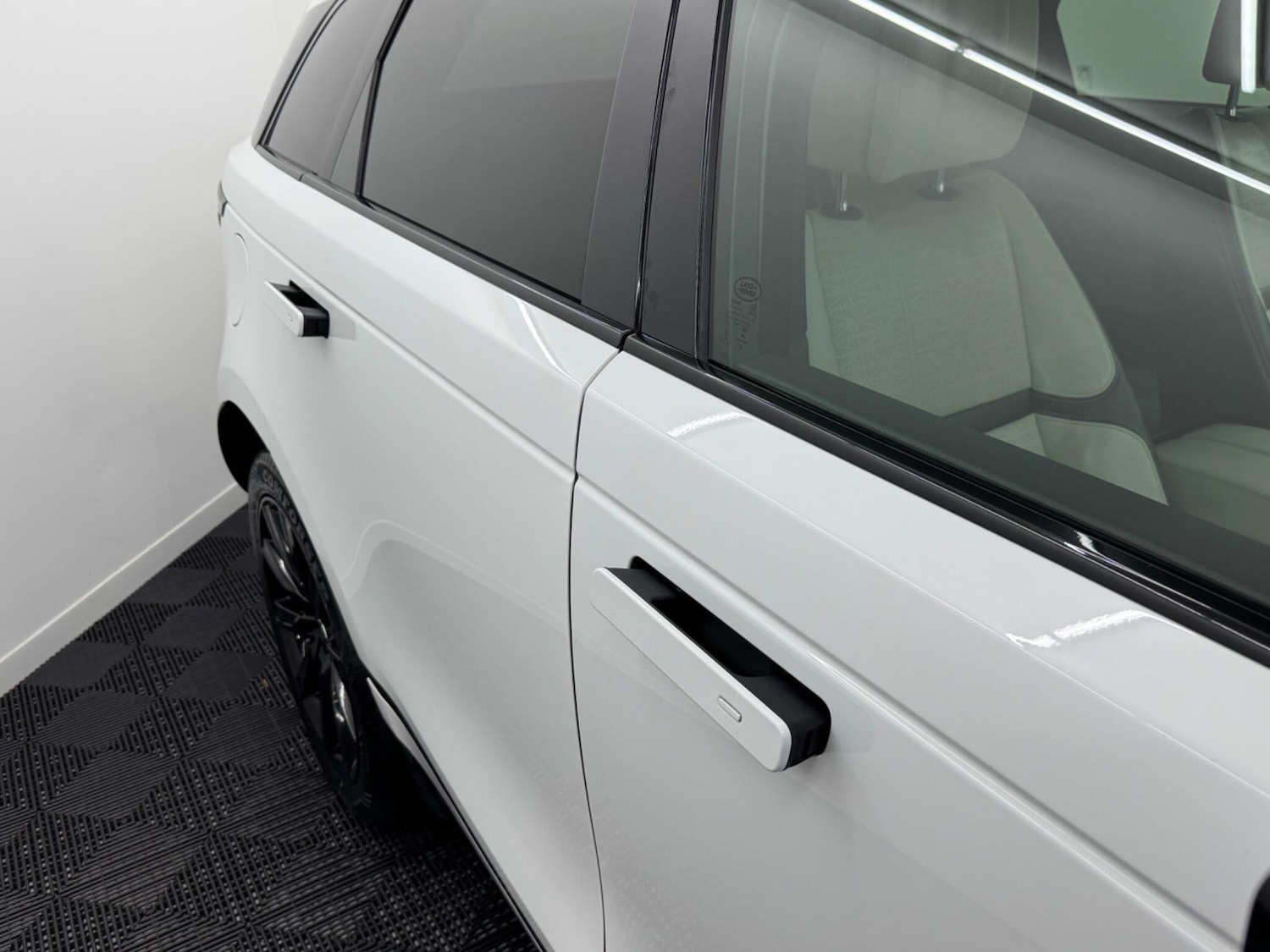 Used Land Rover Range Rover Velar for sale - 77016029: Photo 67