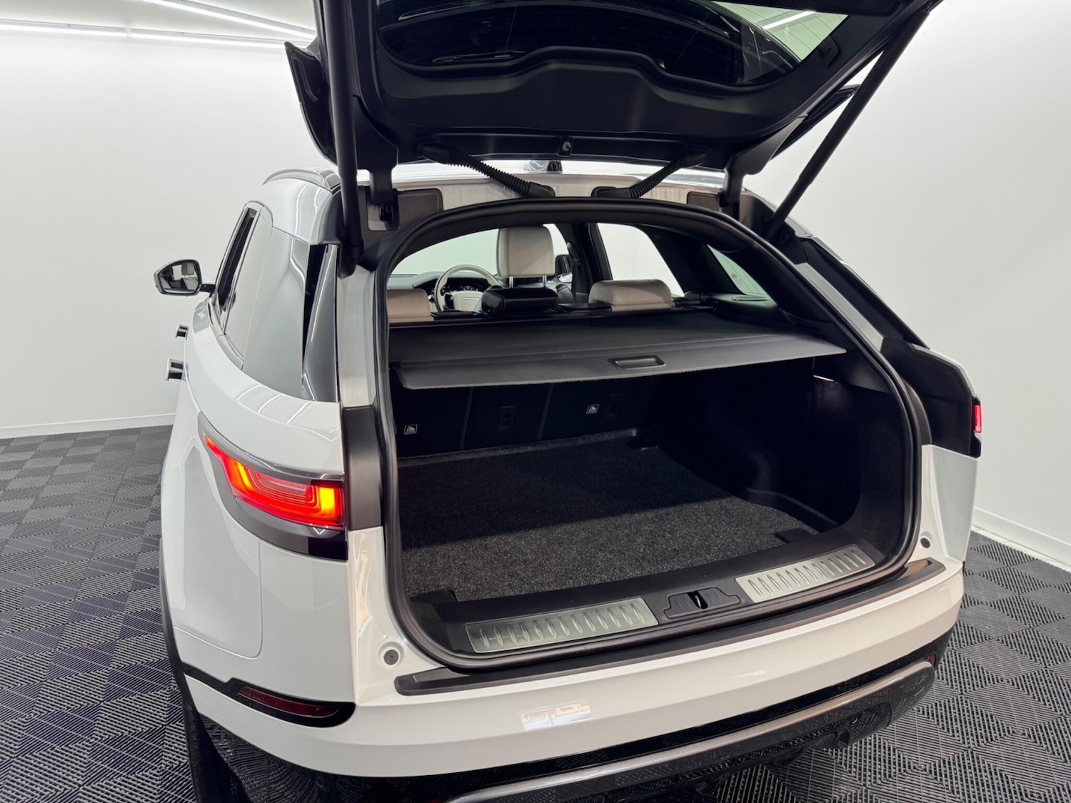 Used Land Rover Range Rover Velar for sale - 77016029: Photo 71