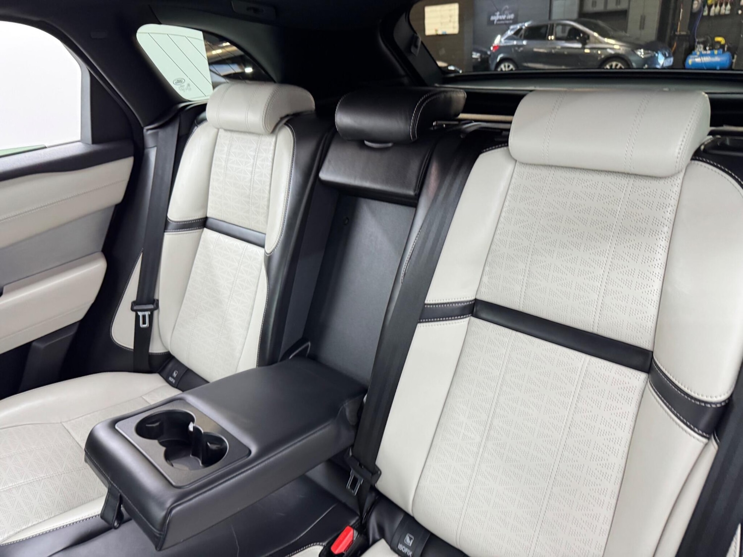 Used Land Rover Range Rover Velar for sale - 77016029: Photo 76