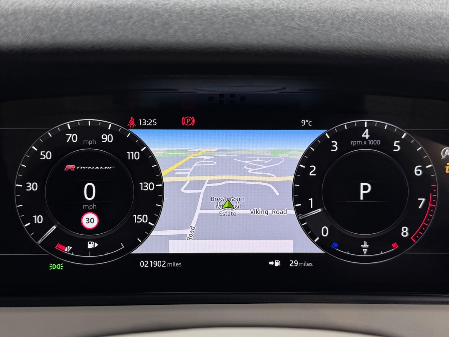 Used Land Rover Range Rover Velar for sale - 77016029: Photo 8