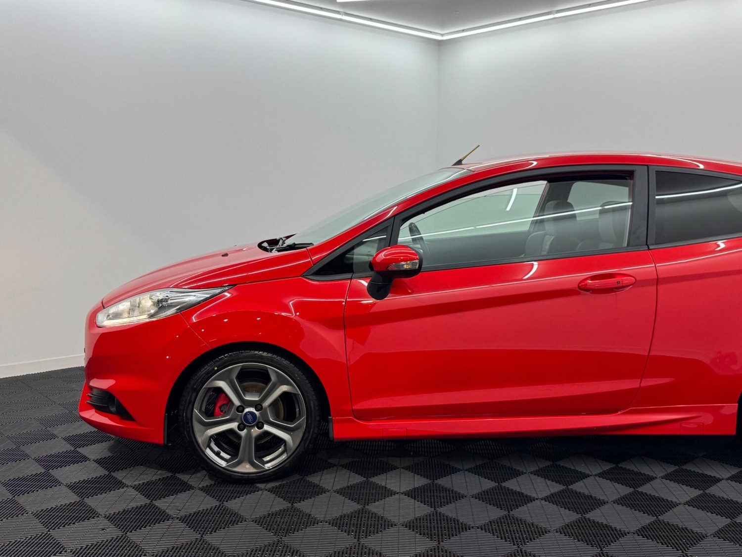 Used Ford Fiesta 2015 for sale - 77101976: Photo 18