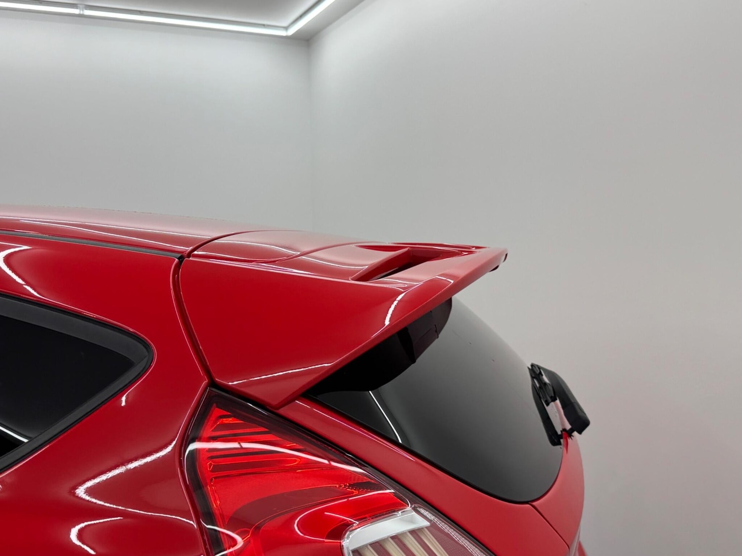 Used Ford Fiesta 2015 for sale - 77101976: Photo 33