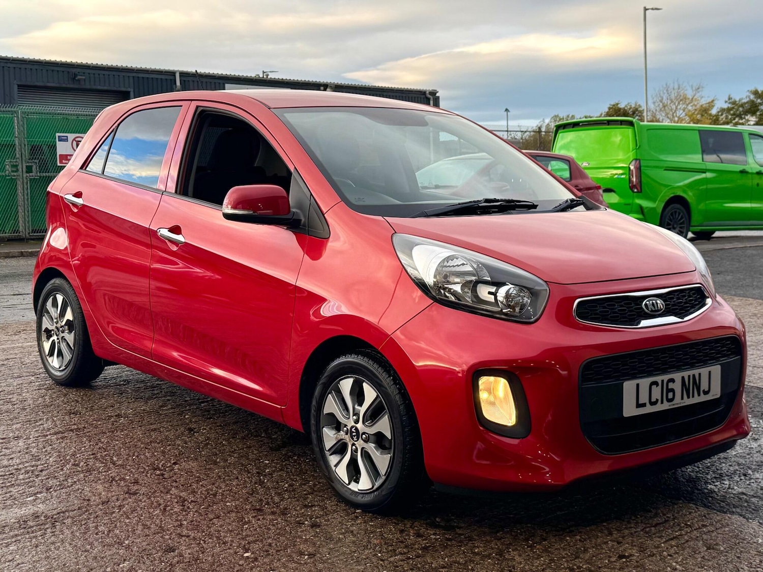 Used Kia Picanto 2016 for sale - 76823406: Photo 1