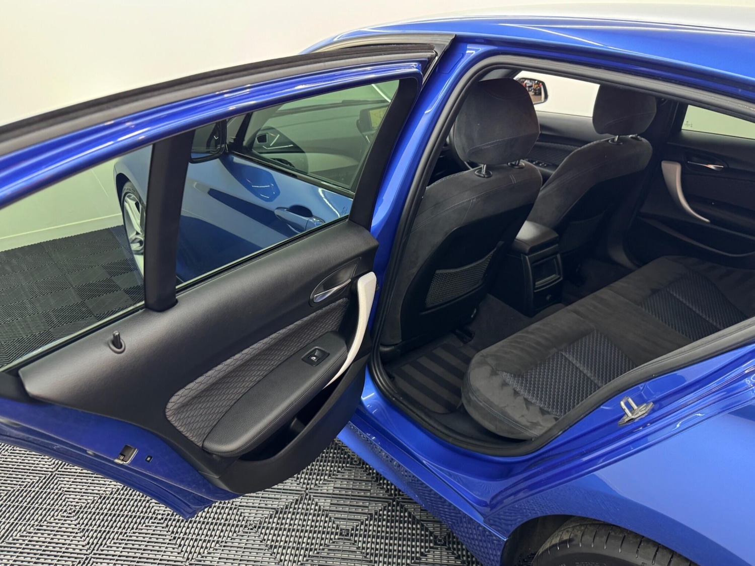 Vehicle 81