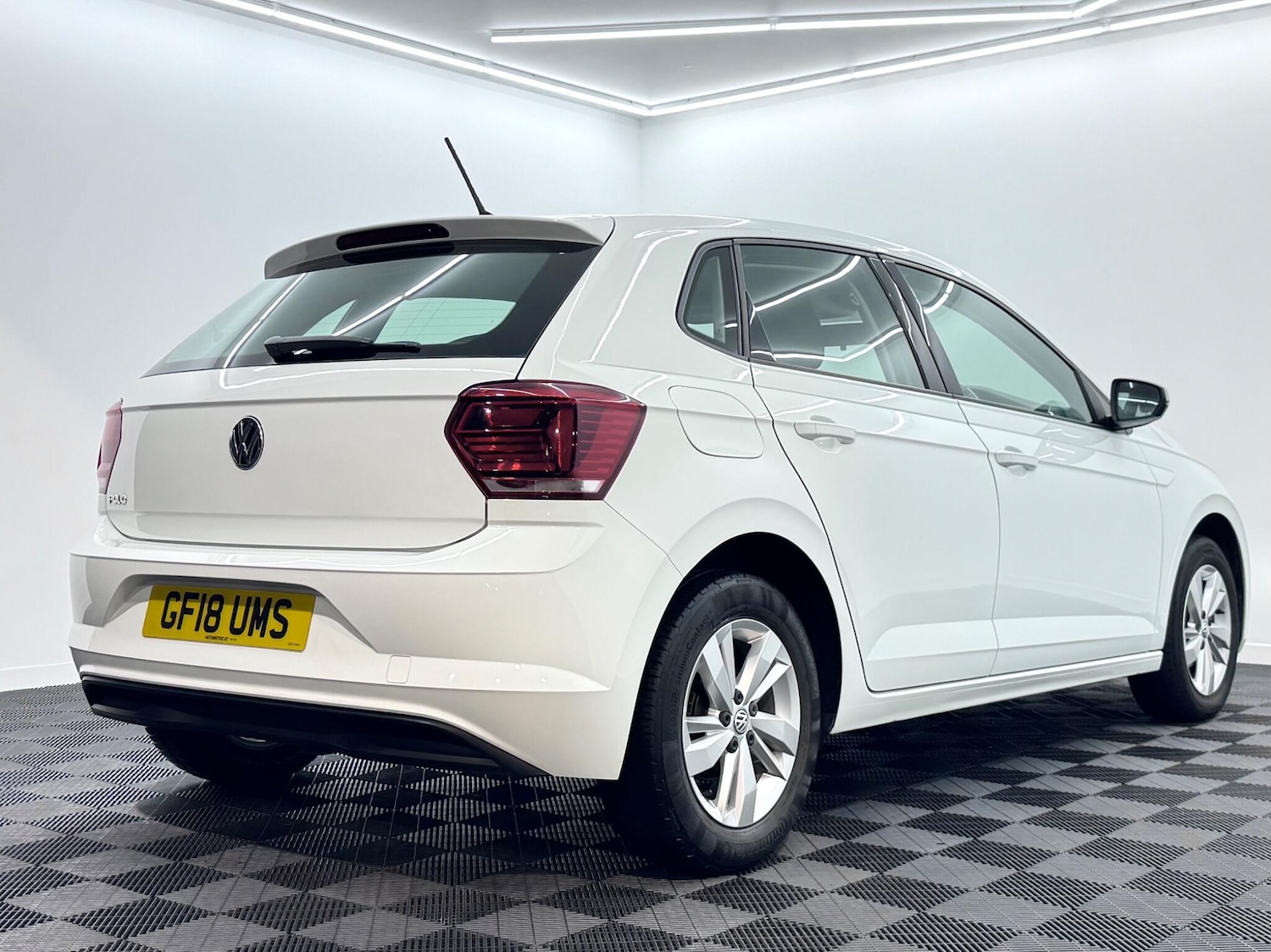Used Volkswagen Polo 2018 for sale - 76824625: Photo 11