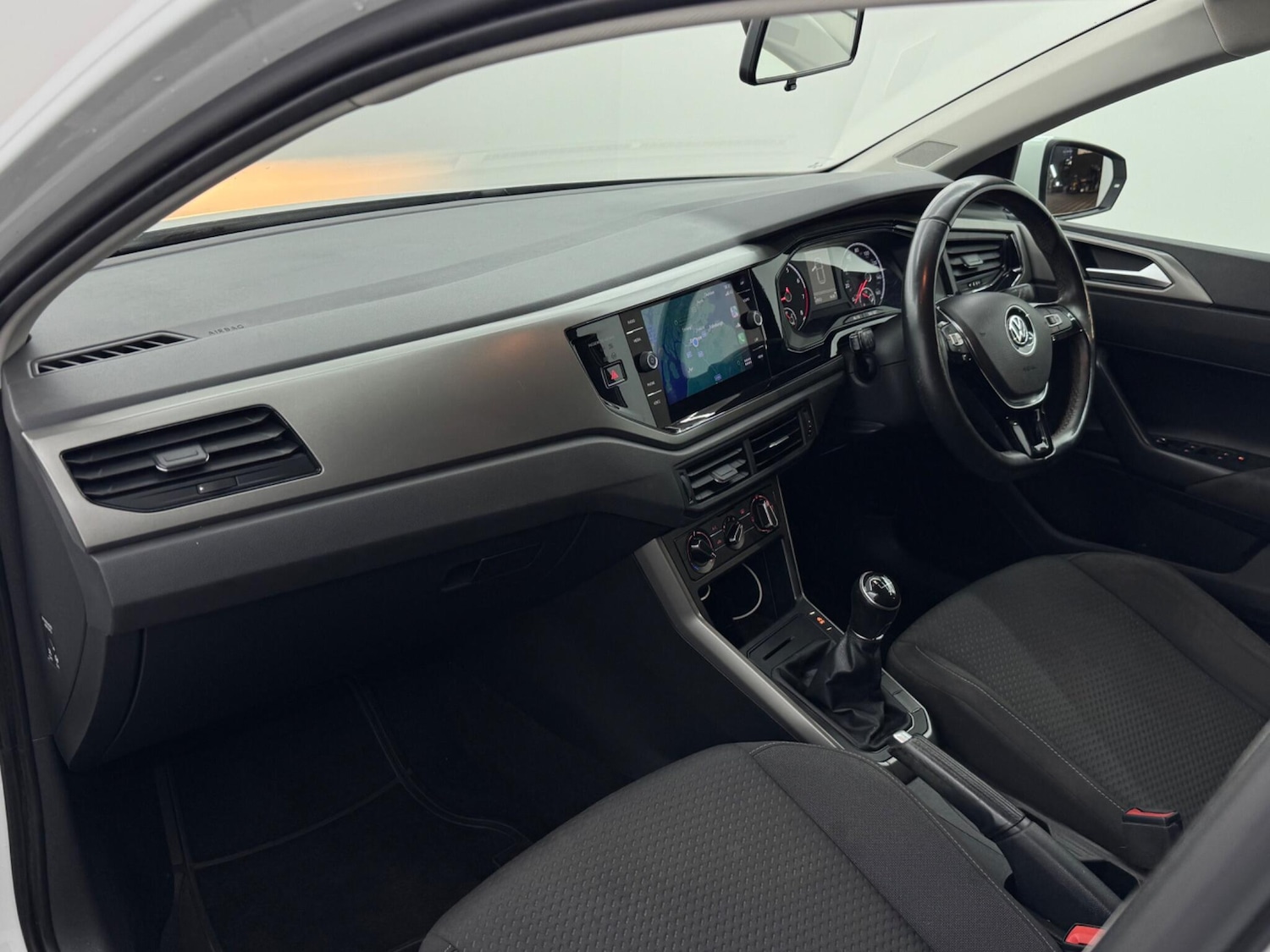 Used Volkswagen Polo 2018 for sale - 76824625: Photo 17