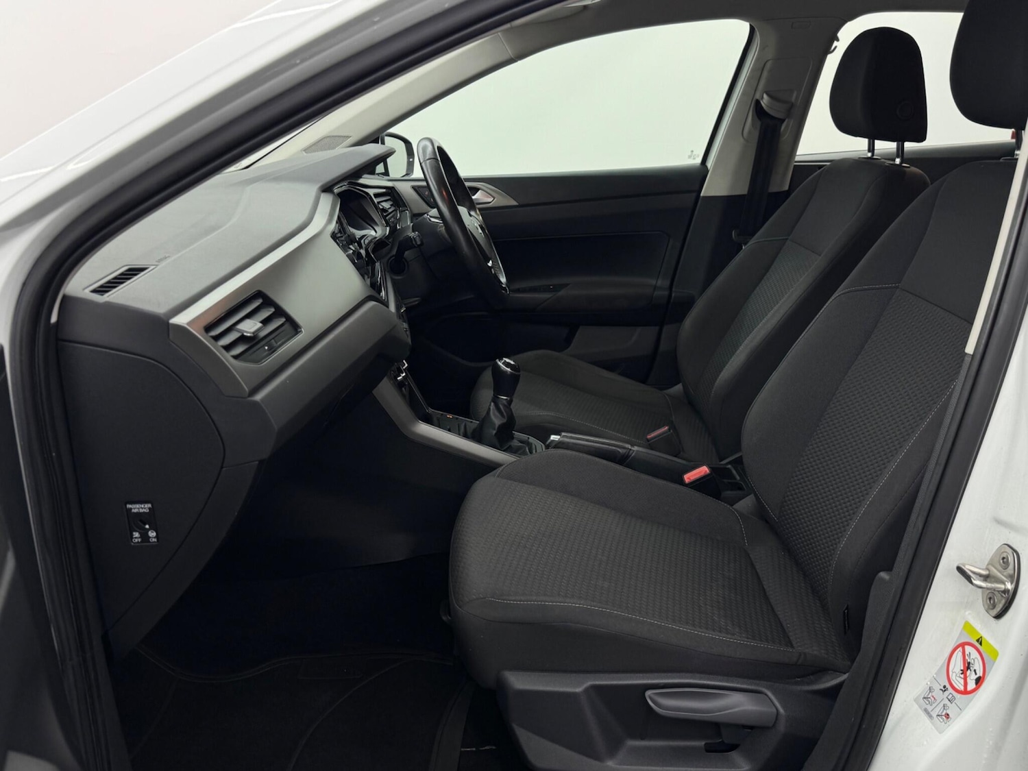 Used Volkswagen Polo 2018 for sale - 76824625: Photo 24