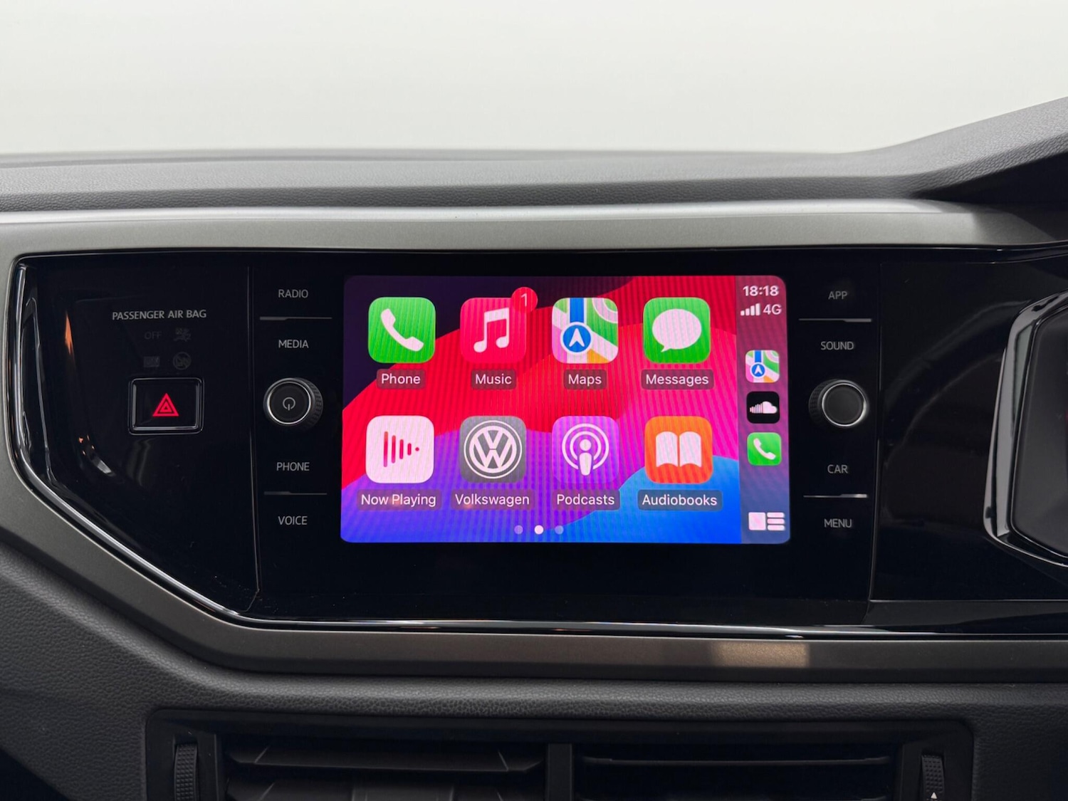 Used Volkswagen Polo 2018 for sale - 76824625: Photo 3